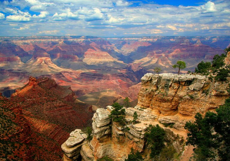 Take a Sedona day trip to the Grand Canyon