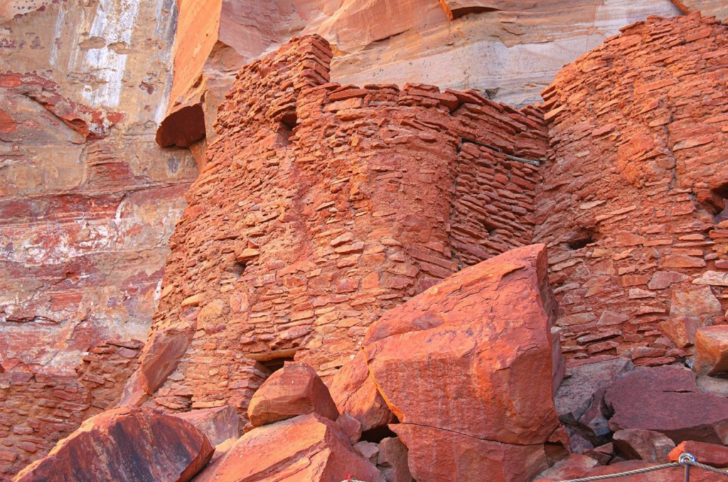 Cliff dwellings at Palatki Heritage Site near Sedona